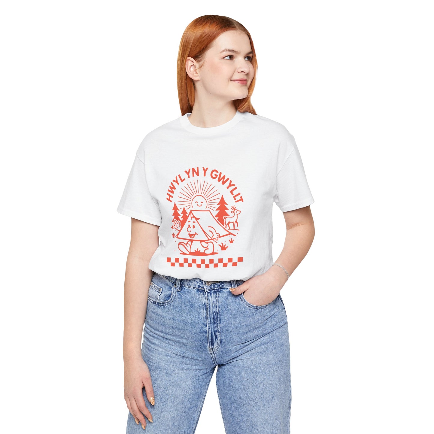 Vintage Camping Unisex T-Shirt - 'Hwyl yn y Gwyllt'