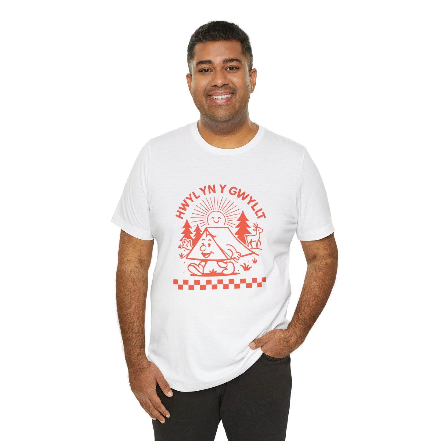 Vintage Camping Unisex T-Shirt - 'Hwyl yn y Gwyllt'