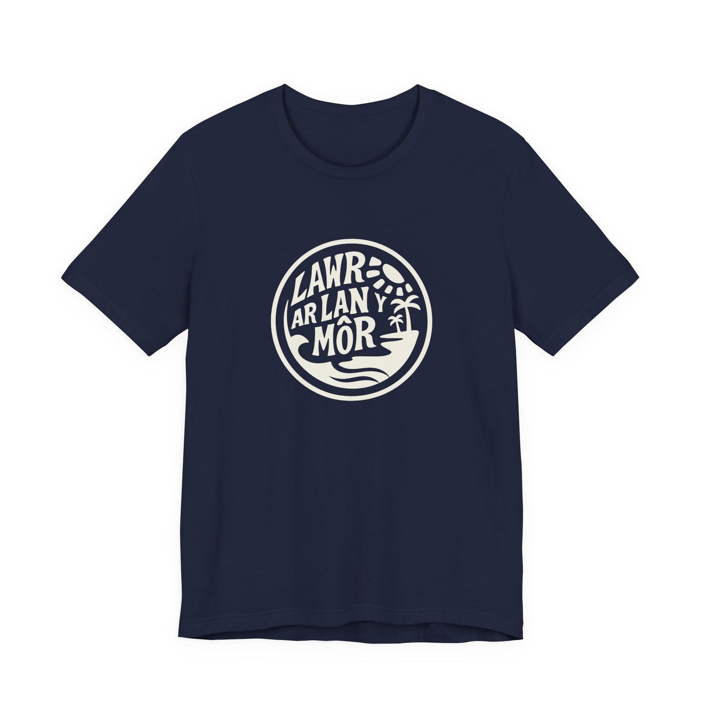 'Lawr Ar Lan y Môr' Coastal Welsh Graphic Tee (Unisex)