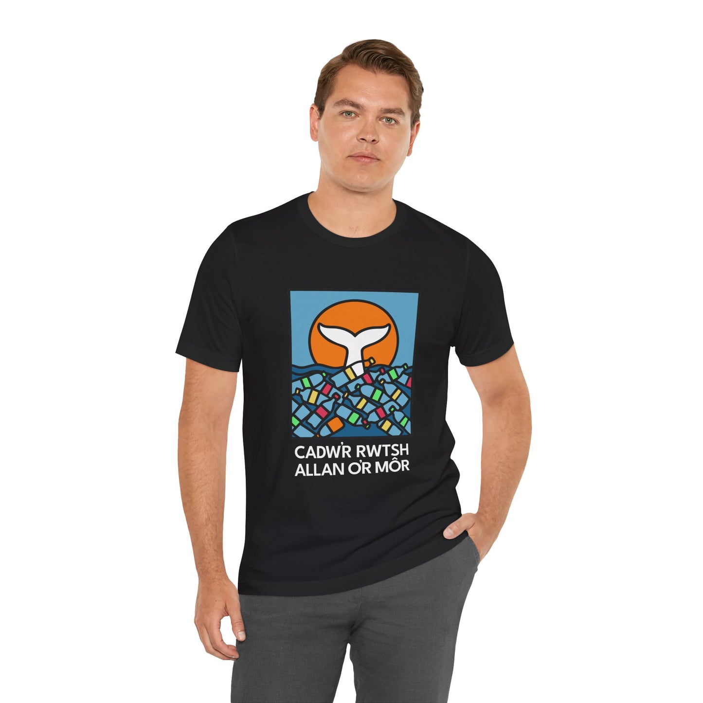 Environmental T‑Shirt — 'Cadw'r Rwtsh Allan o'r Môr'