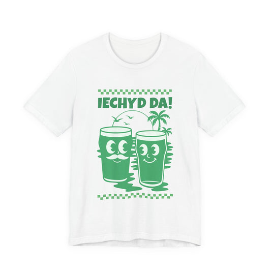 Retro 'Iechyd Da' Unisex T-Shirt - Welsh Language Tee