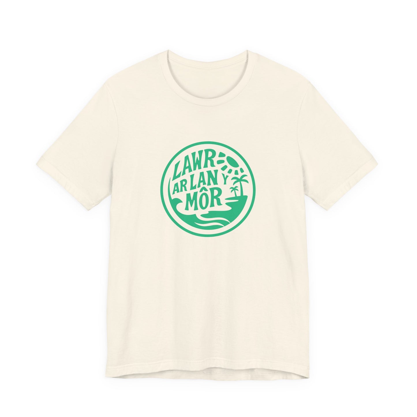 'Lawr Ar Lan y Môr' Coastal Welsh Graphic Tee (Unisex)