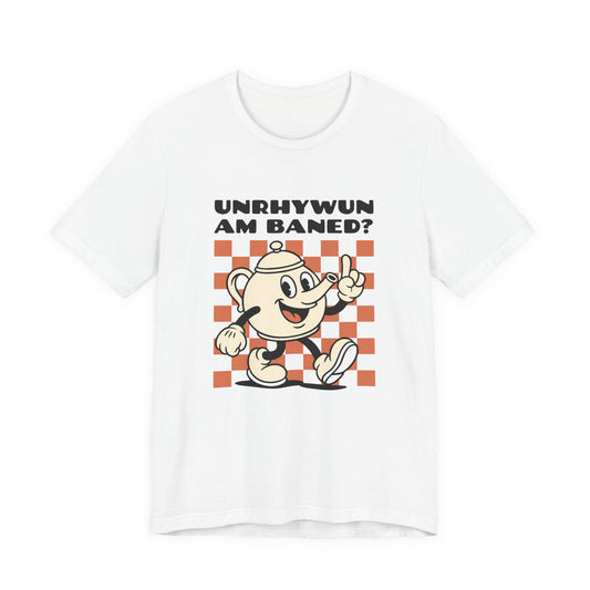 Retro Cartoon 'Unrhywun Am Baned?' Welsh Teapot Unisex T-shirt
